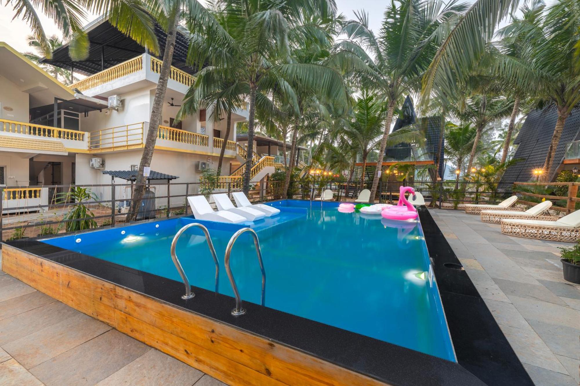 The Rose Goa Beach Resort Agonda Exterior foto