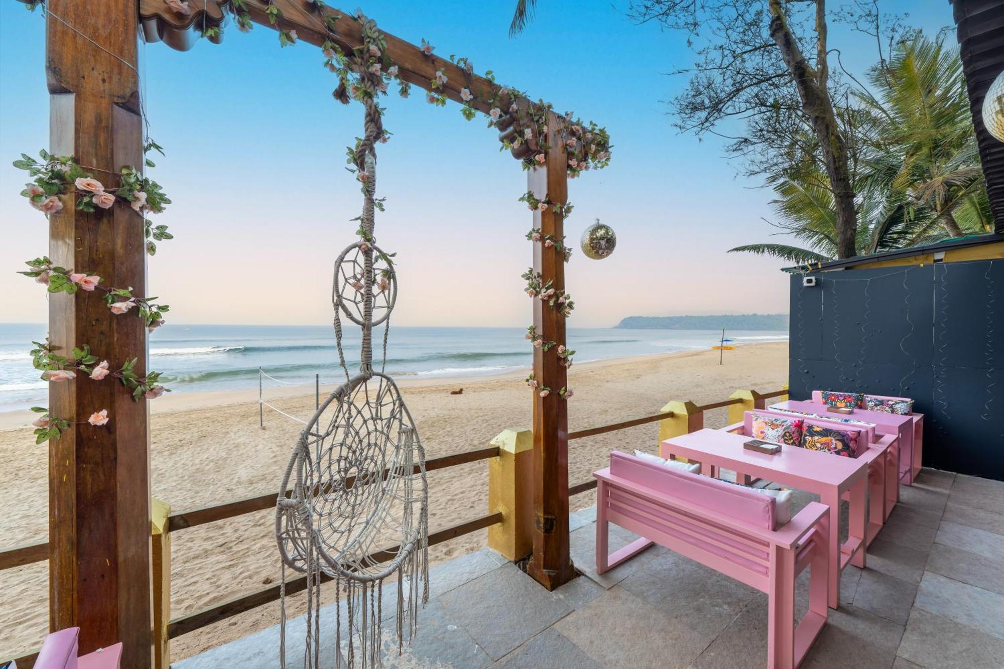The Rose Goa Beach Resort Agonda Exterior foto