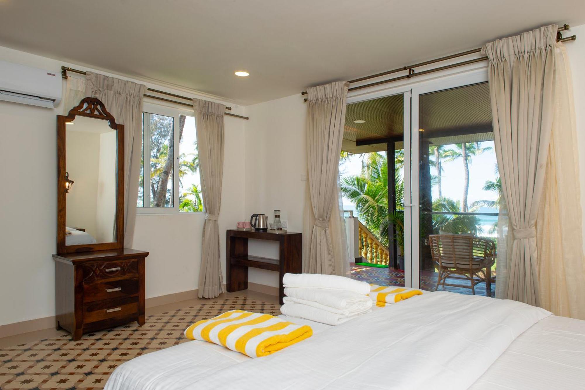The Rose Goa Beach Resort Agonda Exterior foto