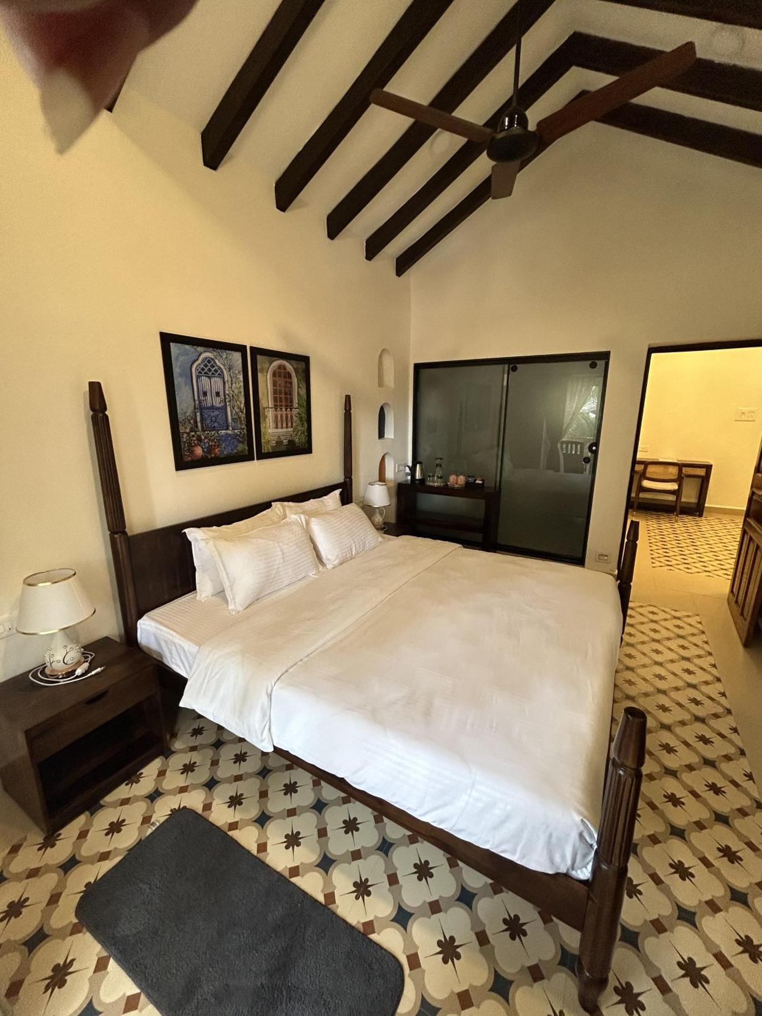 The Rose Goa Beach Resort Agonda Exterior foto