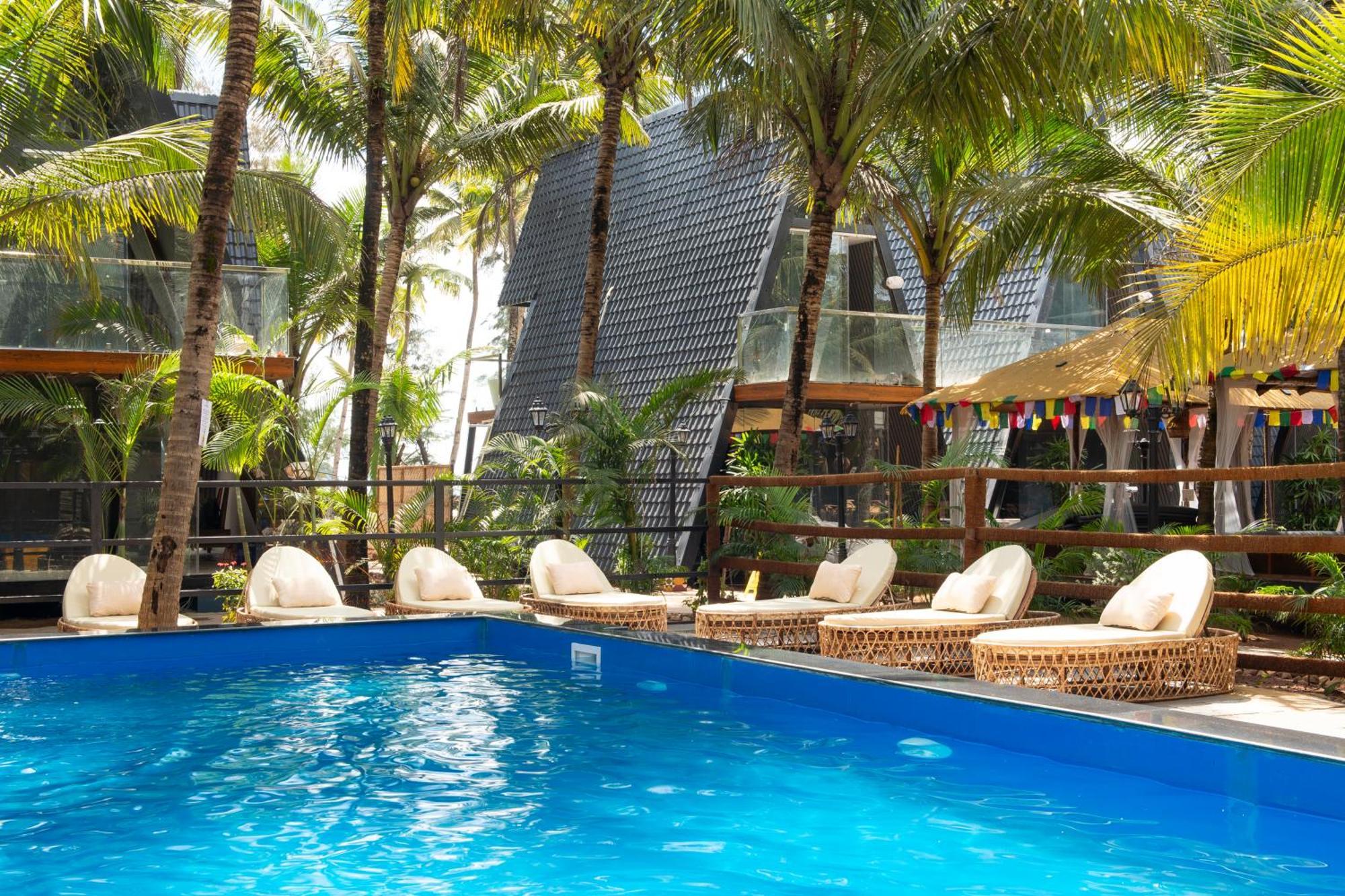 The Rose Goa Beach Resort Agonda Exterior foto