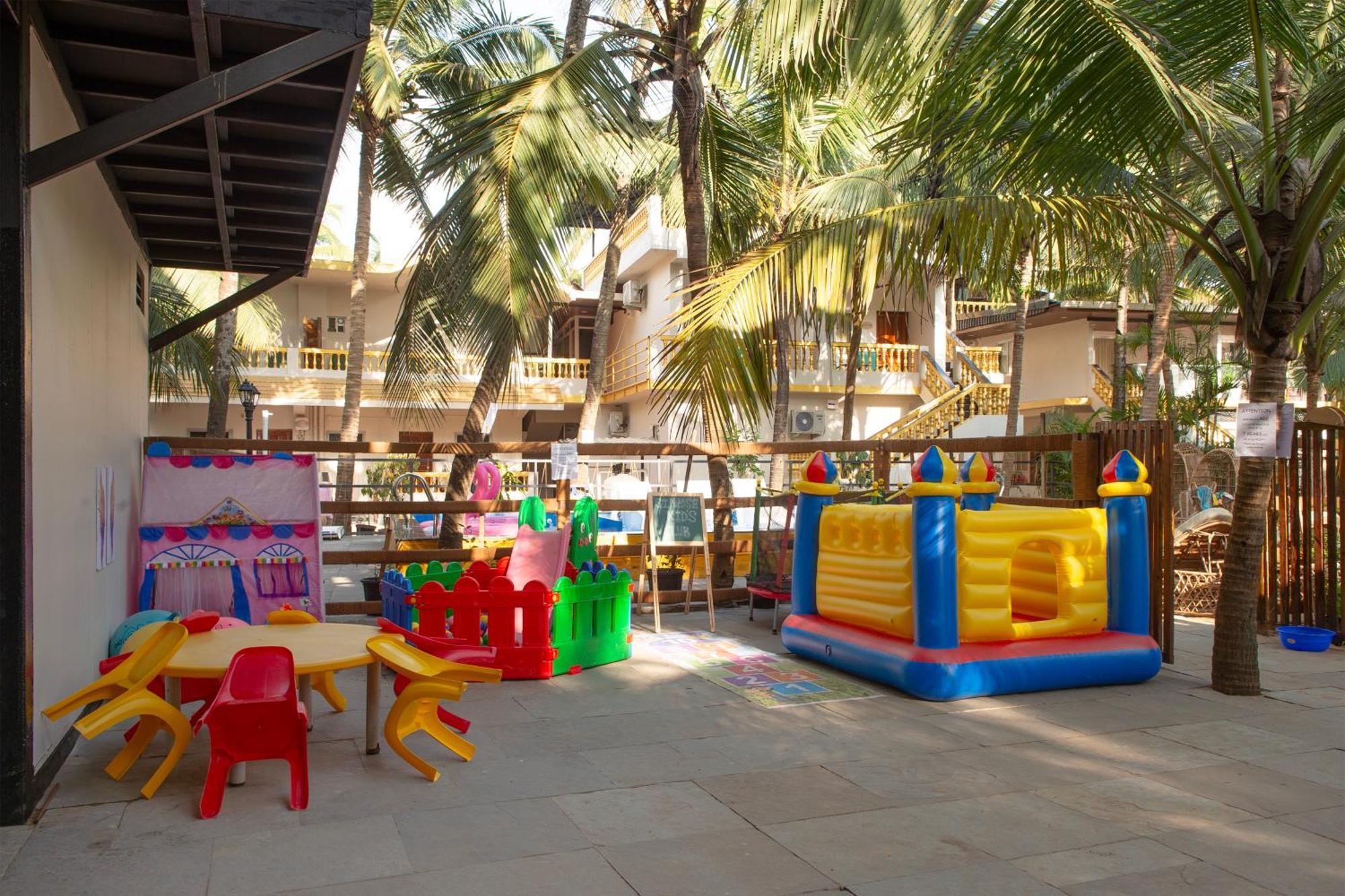 The Rose Goa Beach Resort Agonda Exterior foto