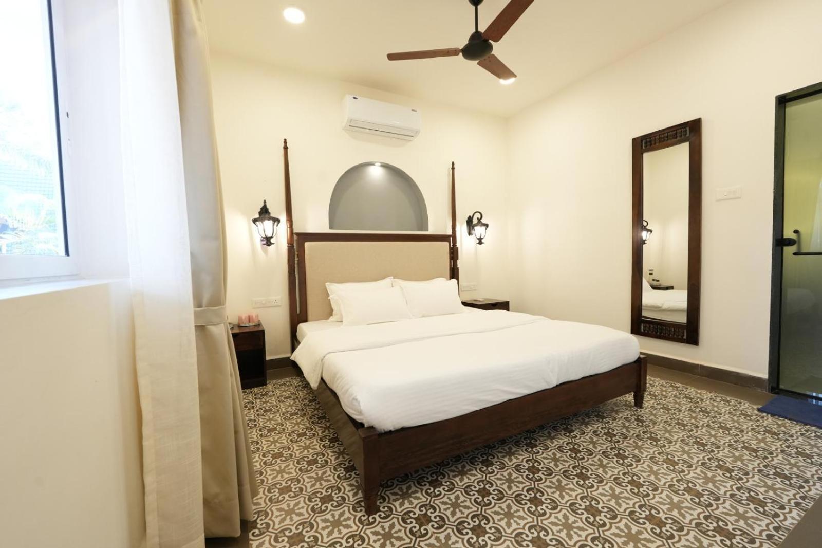 The Rose Goa Beach Resort Agonda Exterior foto