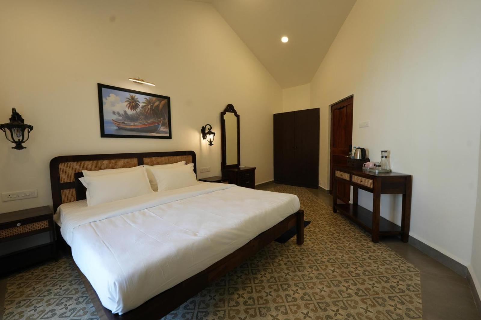 The Rose Goa Beach Resort Agonda Exterior foto