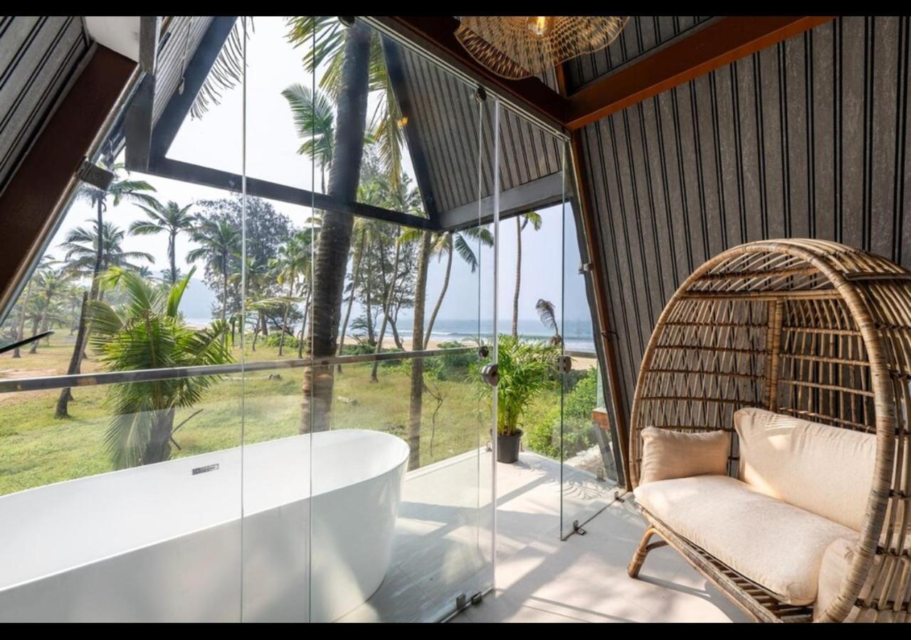 The Rose Goa Beach Resort Agonda Exterior foto